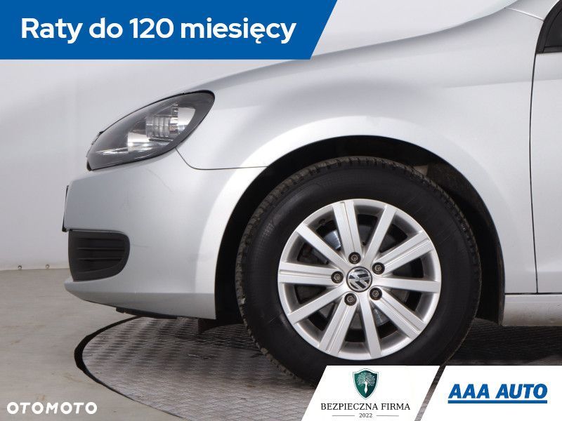 Volkswagen Golf - 16