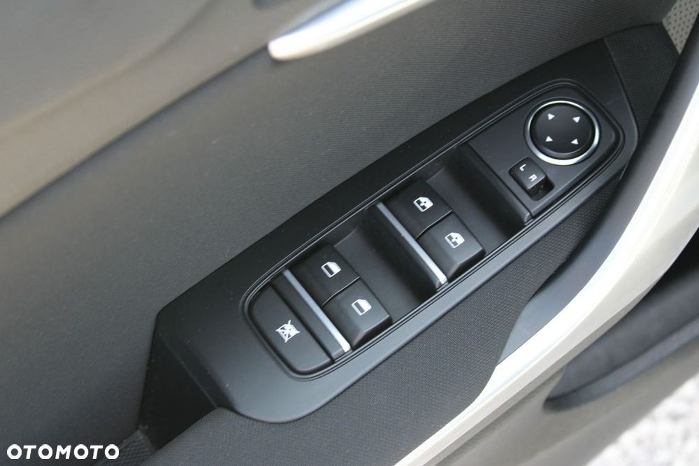 Kia Ceed - 15