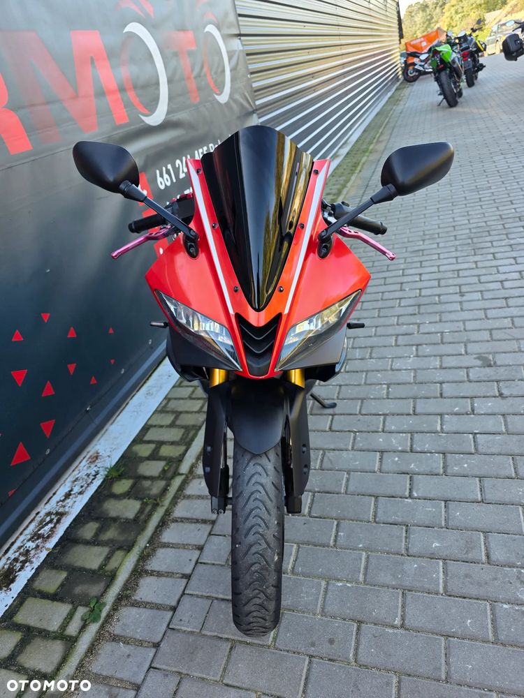 Yamaha YZF - 15