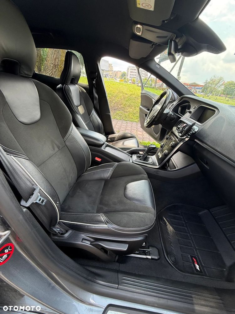 Volvo V40 D3 Drive-E R-Design Momentum - 7