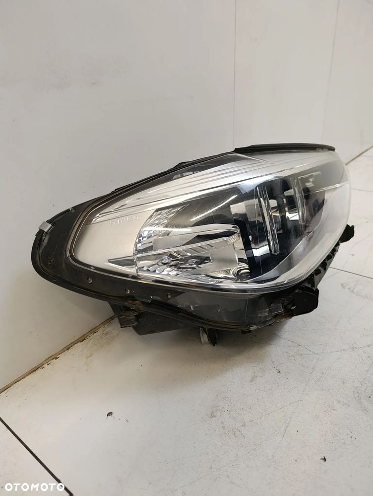 Lampa reflektor full led prawy przód BMW X4 G02 - 4