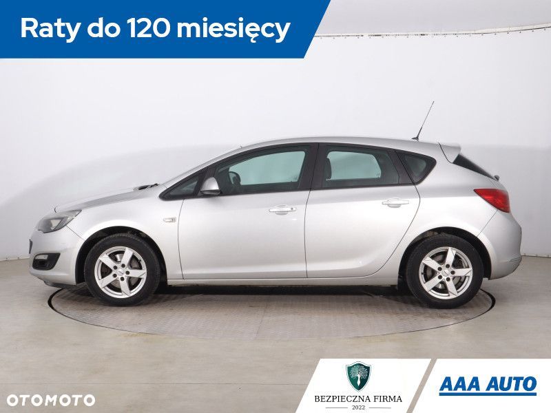 Opel Astra - 4