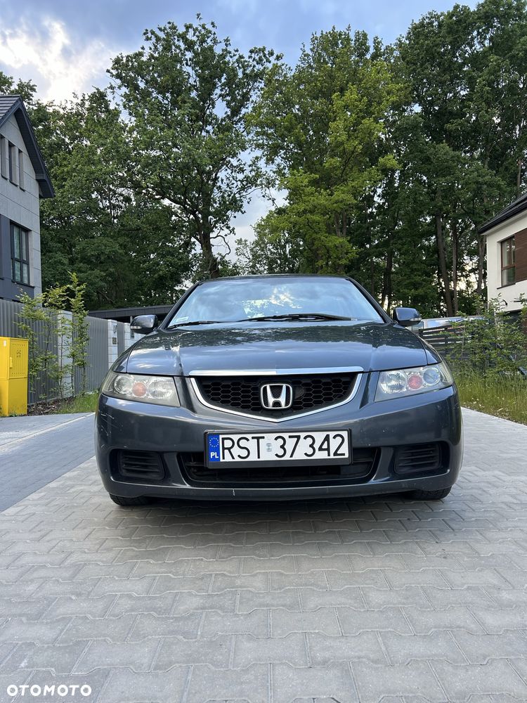 Honda Accord - 2