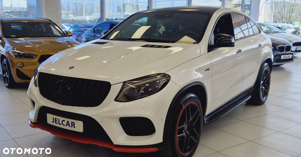 Mercedes-Benz GLE - 1