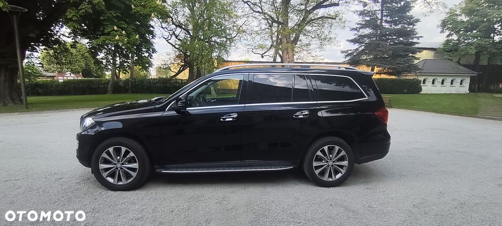 Mercedes-Benz GL 350 BlueTEC 4-Matic - 3
