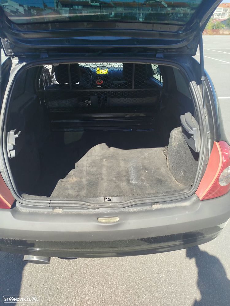 Renault Clio 1.5 dCi Expression - 8