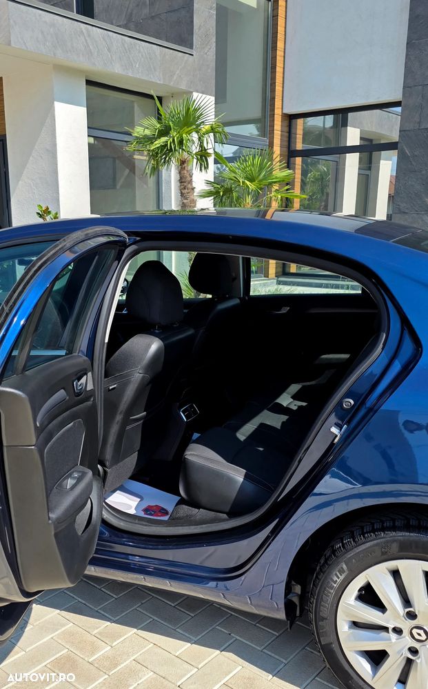 Renault Megane TCe 140 GPF Zen - 20