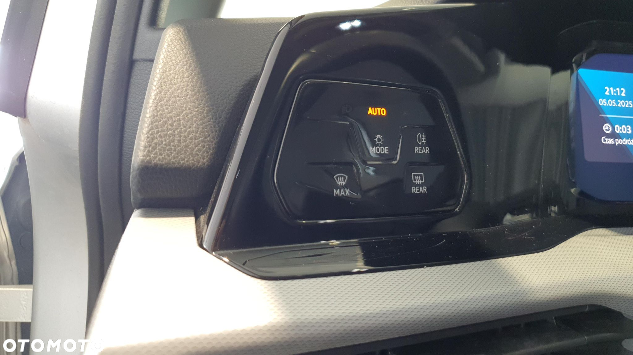 Volkswagen Golf VIII 2.0 TDI - 21