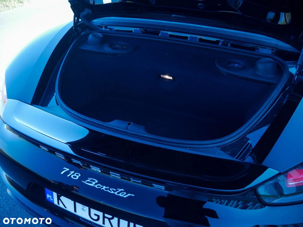 Porsche 718 Boxster GPF - 16