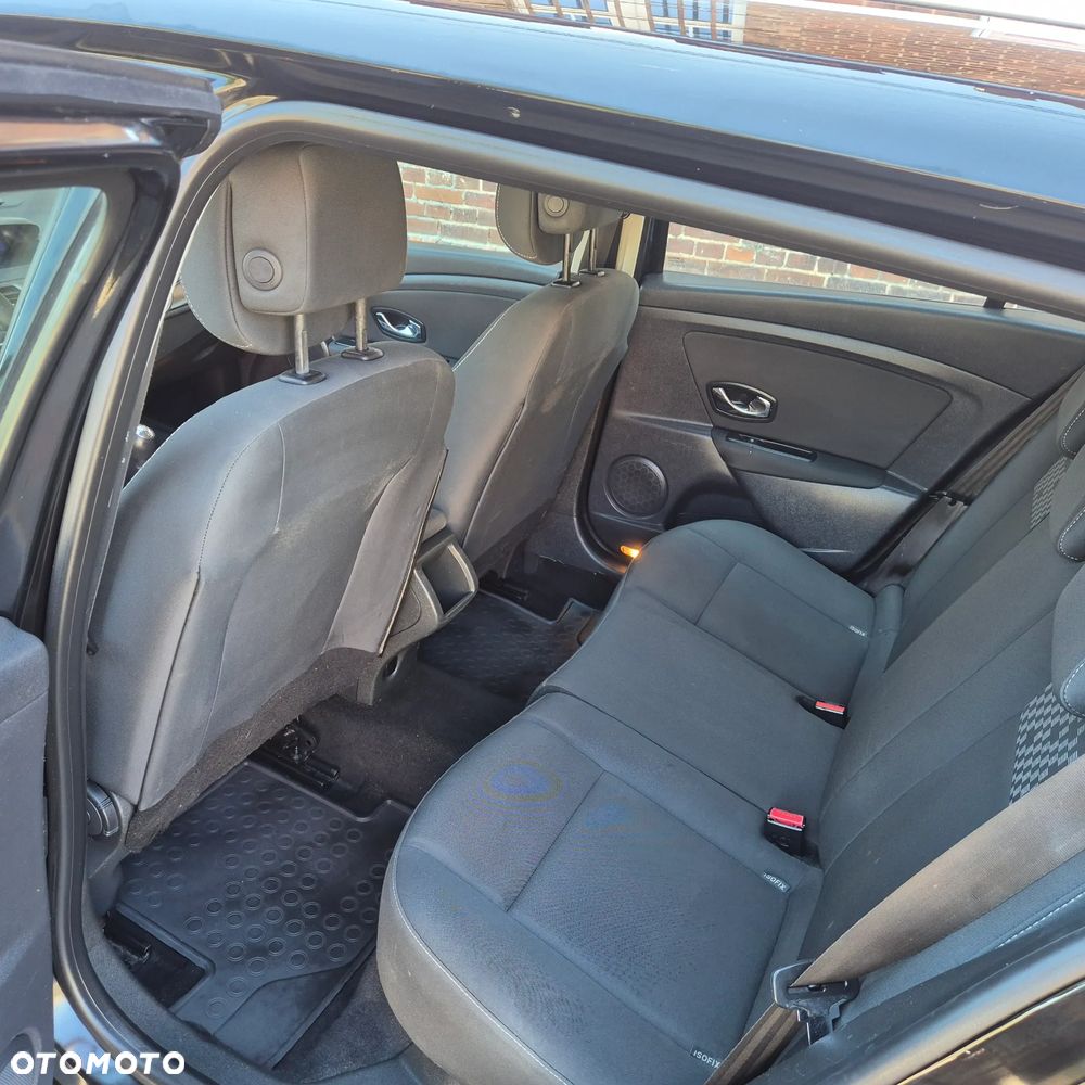 Renault Megane 1.6 16V 110 Dynamique - 12