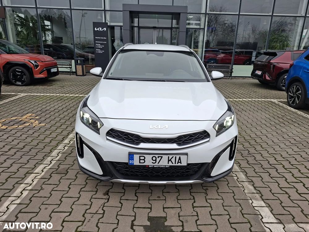 Kia XCeed - 25