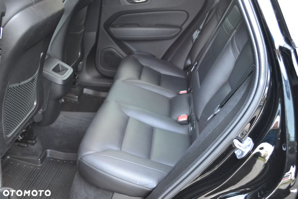 Volvo XC 60 D4 Geartronic Inscription - 18