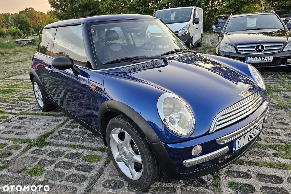 MINI ONE - 3