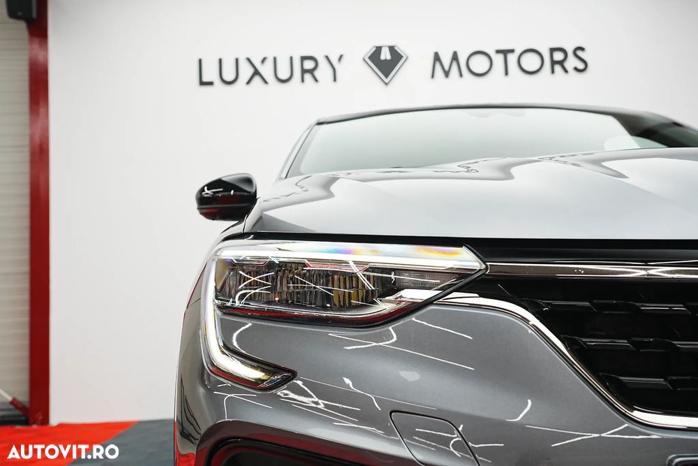 Renault Arkana E-TECH Hybrid RS Line - 19