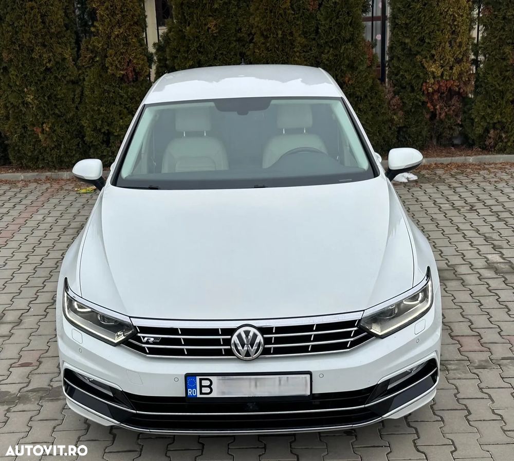 Volkswagen Passat - 23