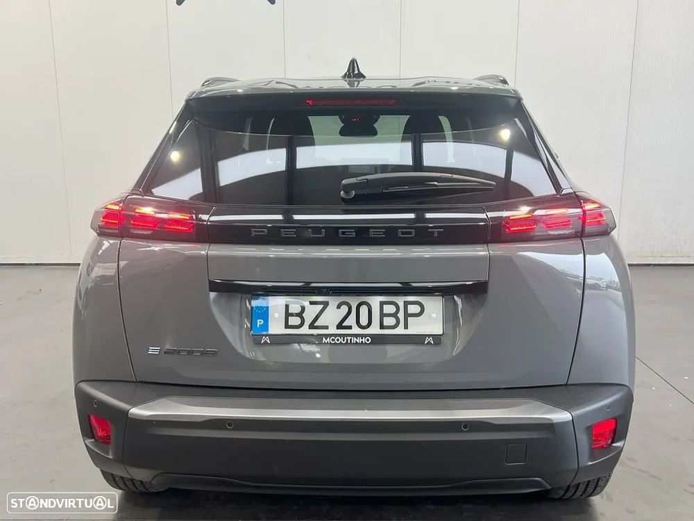 Peugeot e-2008 54 kWh Allure - 5