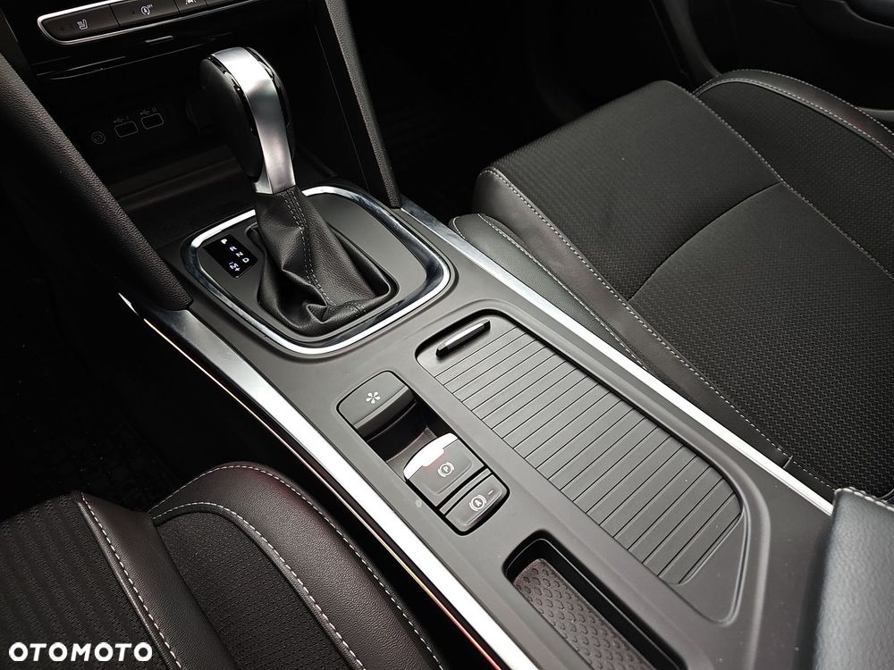 Renault Megane 1.3 TCe FAP Techno EDC - 13