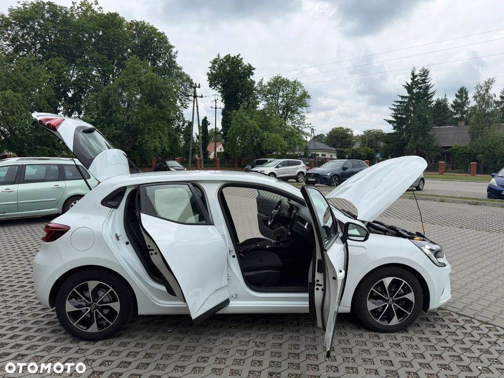 Renault Clio 1.6 E-TECH Zen - 31