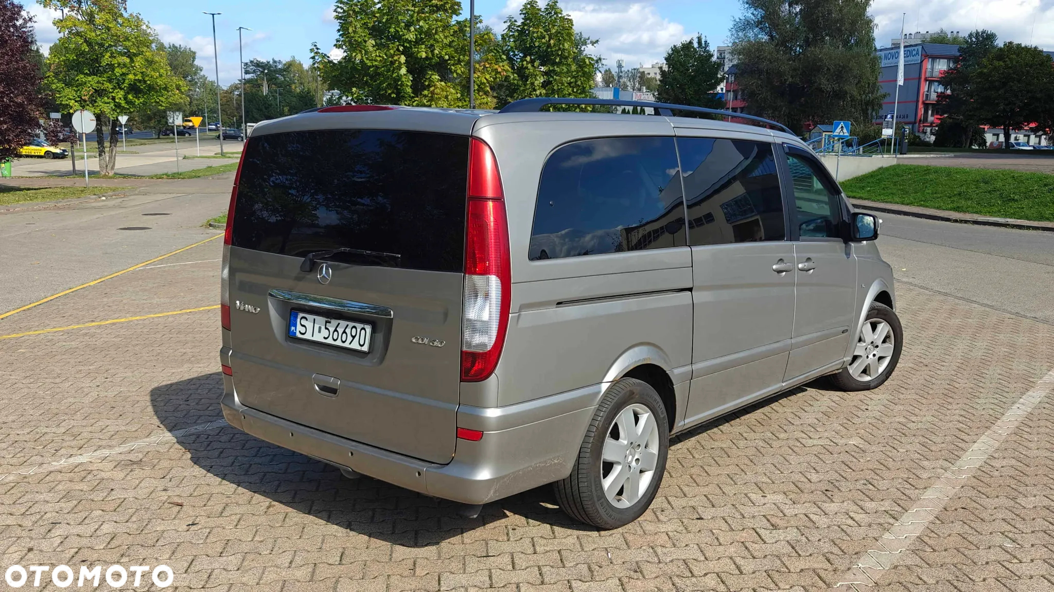 Mercedes-Benz Viano - 2