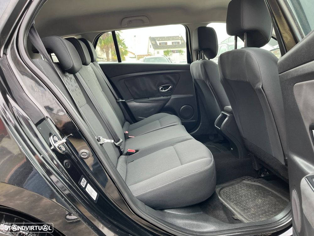 Renault Mégane Sport Tourer 1.5 dCi Dynamique - 42