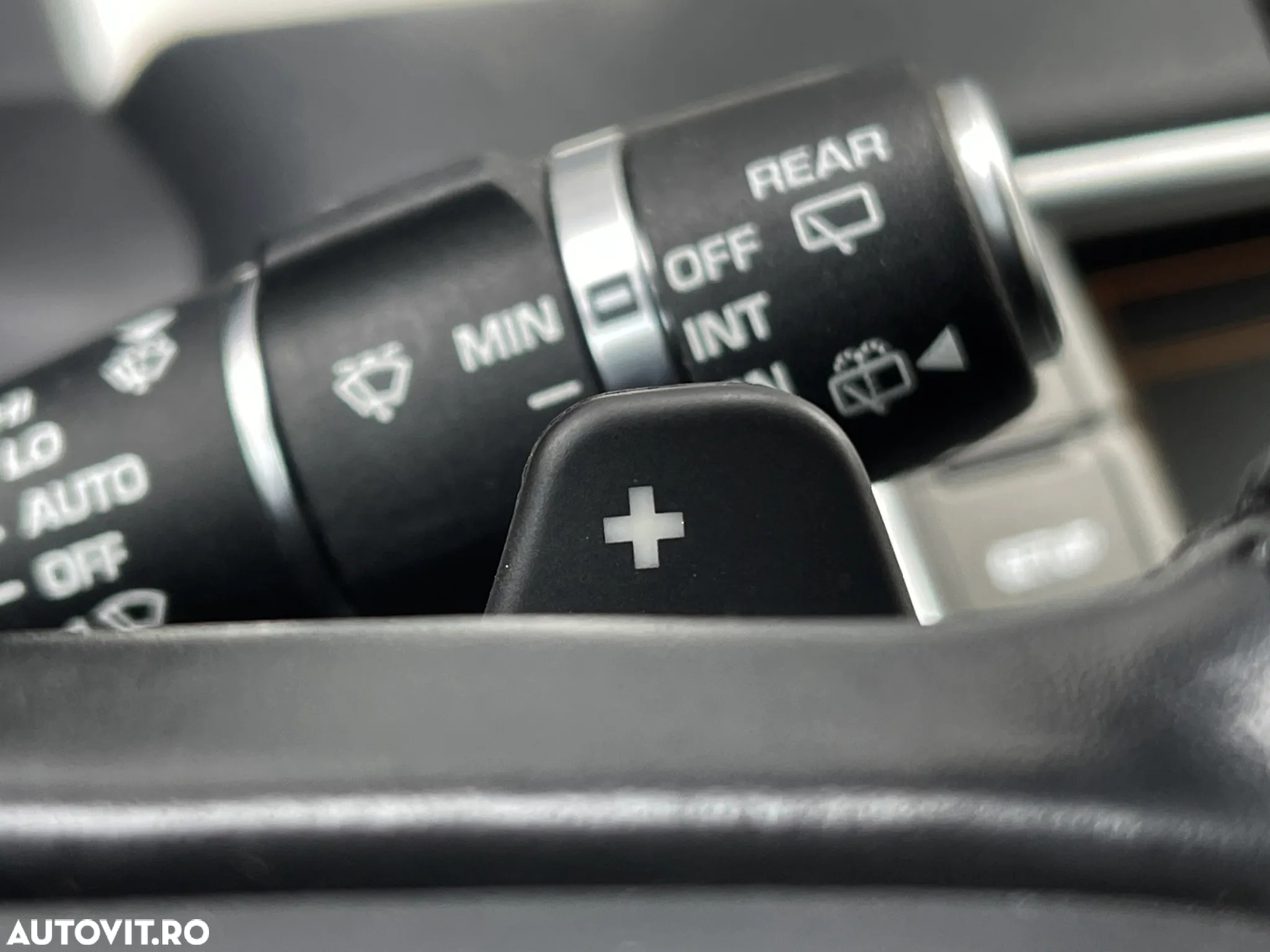 Land Rover Range Rover Evoque - 12