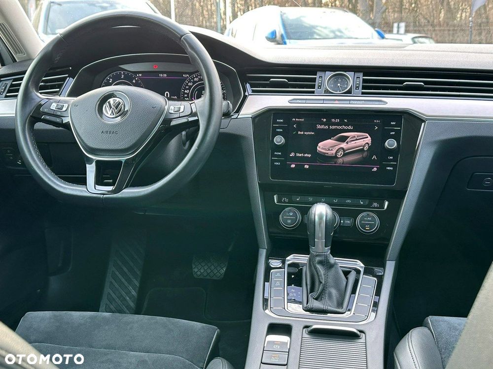 Volkswagen Passat - 23