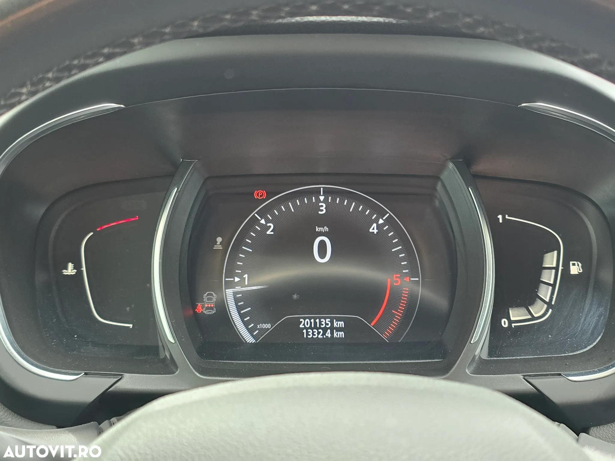 Renault Scenic BLUE dCi 120 LIMITED - 21