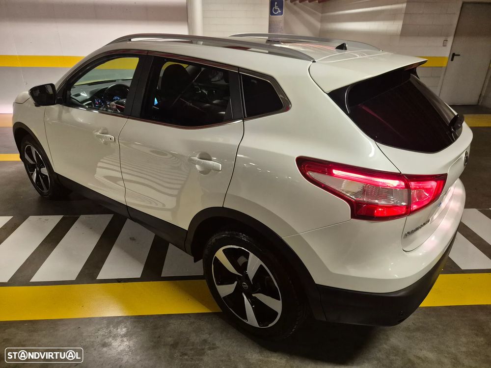 Nissan Qashqai 1.5 dCi 360 - 19
