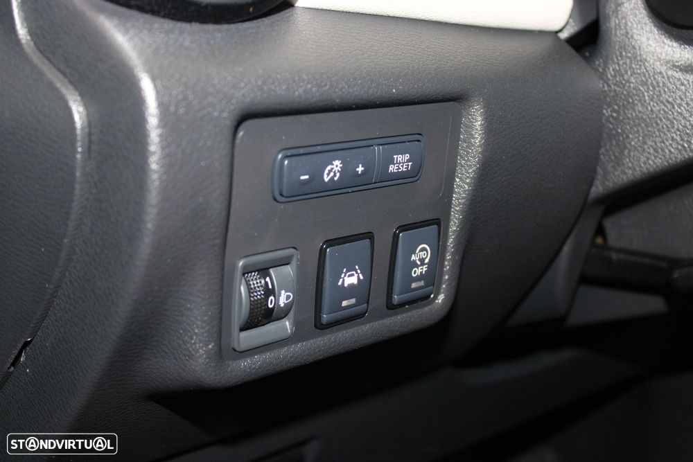 Nissan Micra 1.0 IG-T Acenta - 11