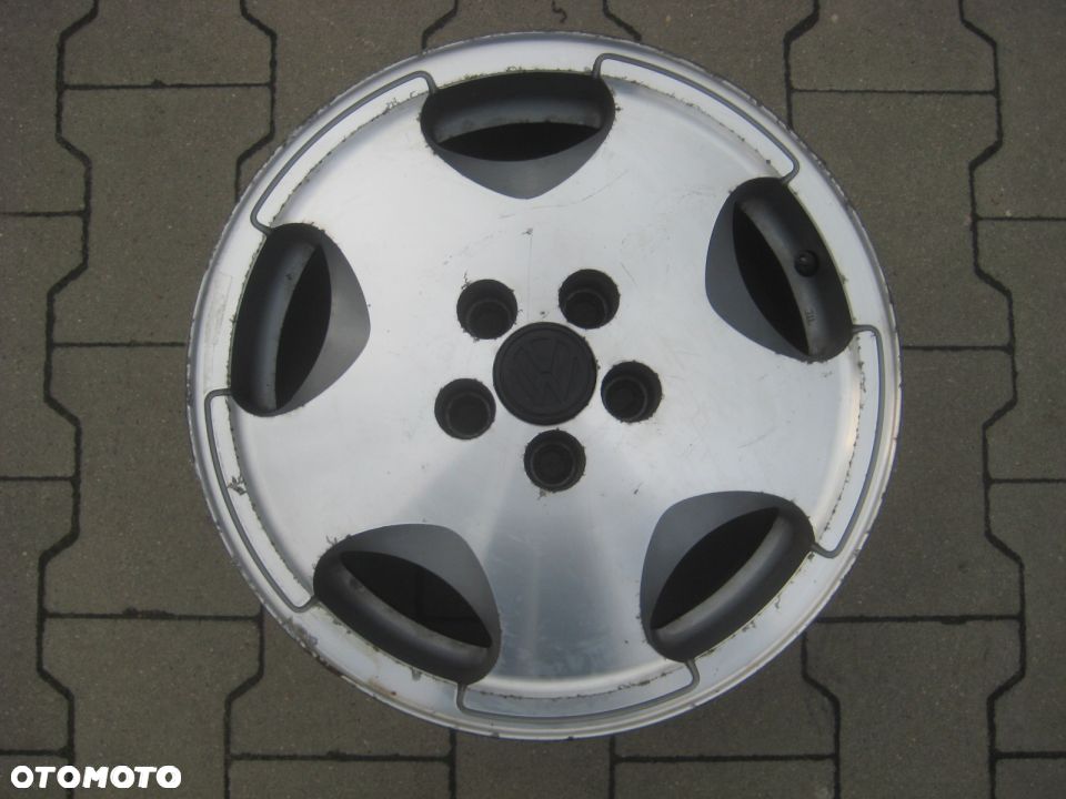 VW PASSAT B3 B4 VR6 FELGA 6x15 ET35 357601025H - 1