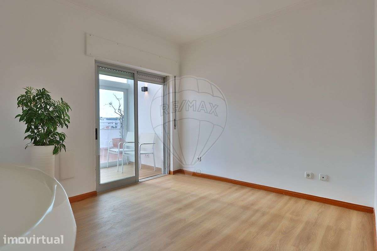 Apartamento T1 para arrendamento - Grande imagem: 5/14