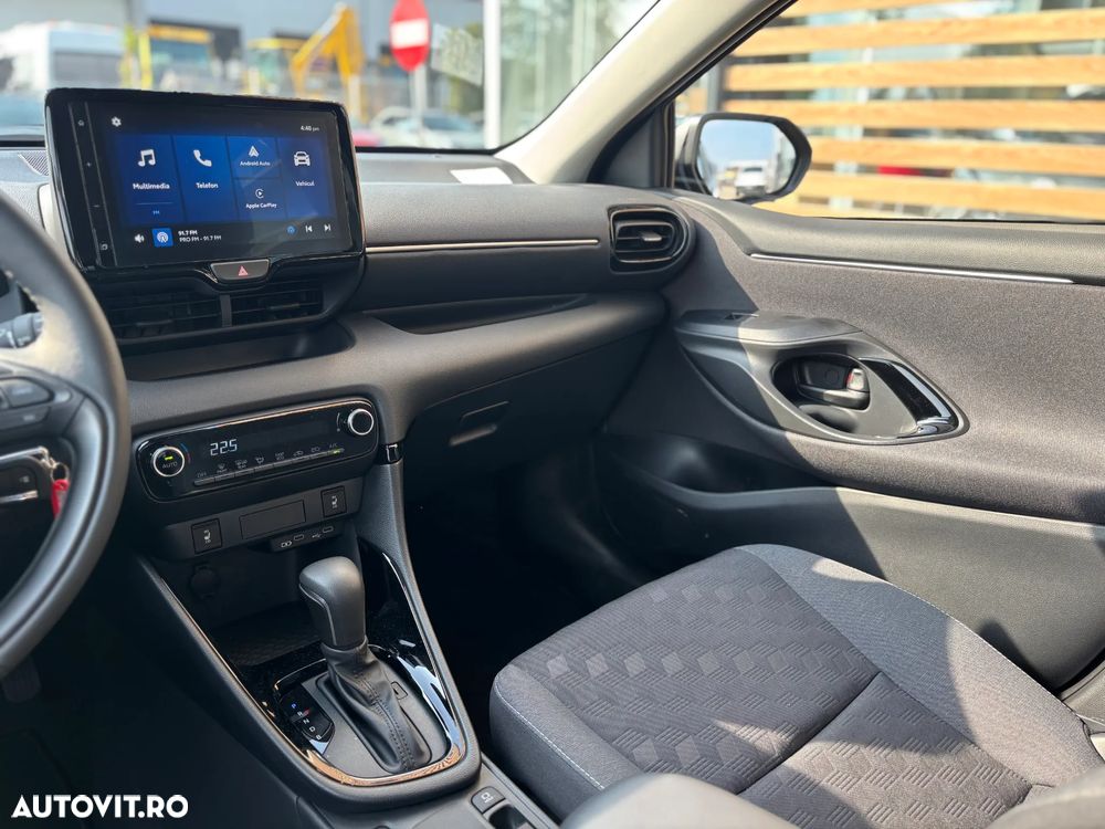 Toyota Yaris 116 1.5 VVT-i Business Edition - 14