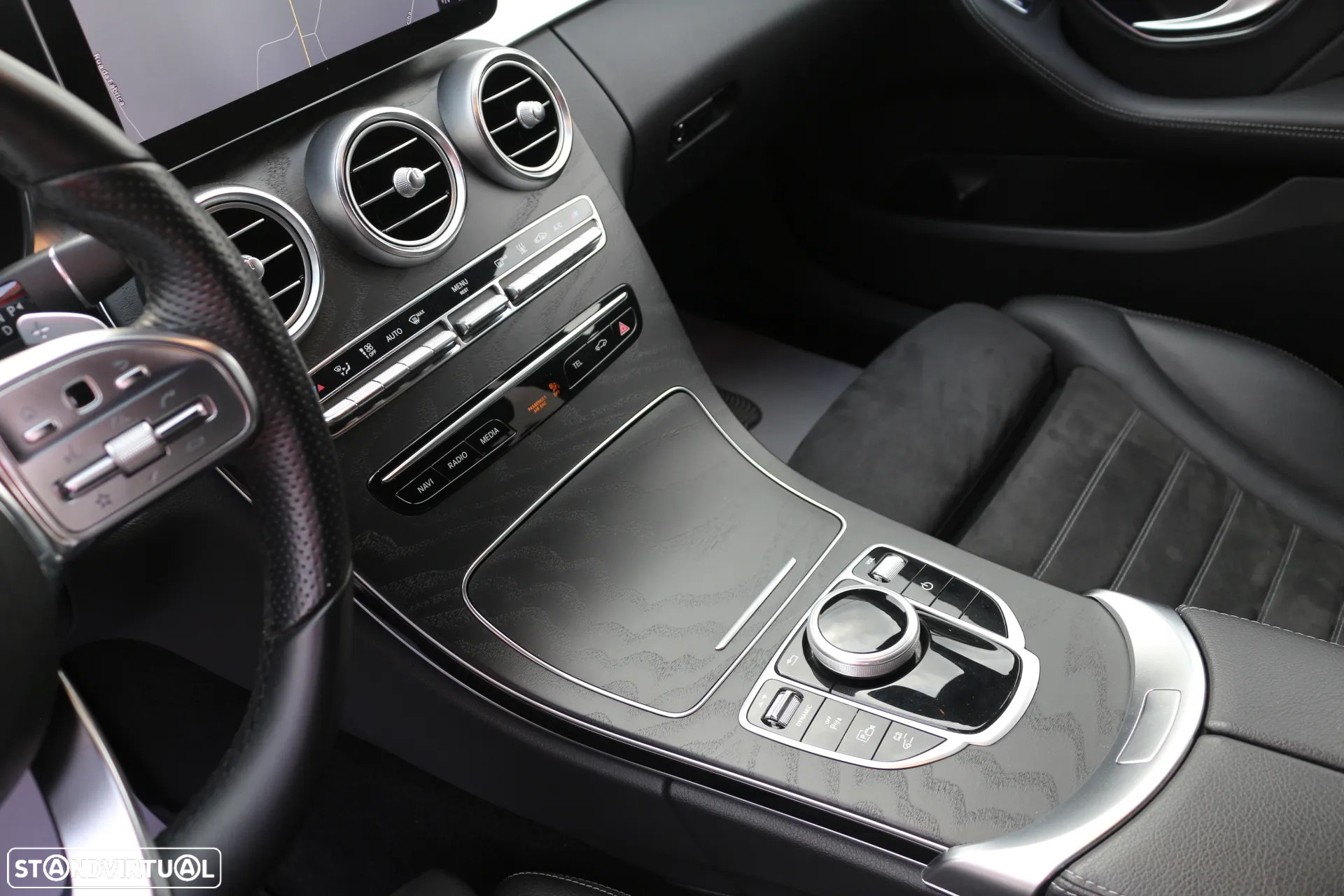 Mercedes-Benz C 300 de AMG Line - 18