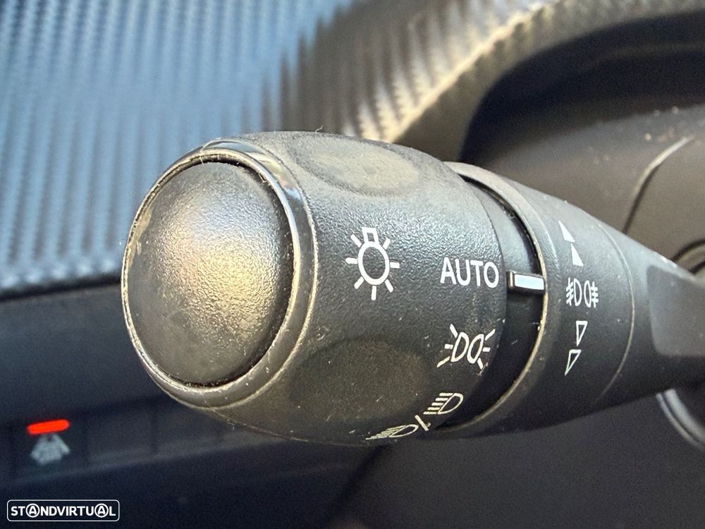 Peugeot 2008 1.5 BlueHDi Active - 36