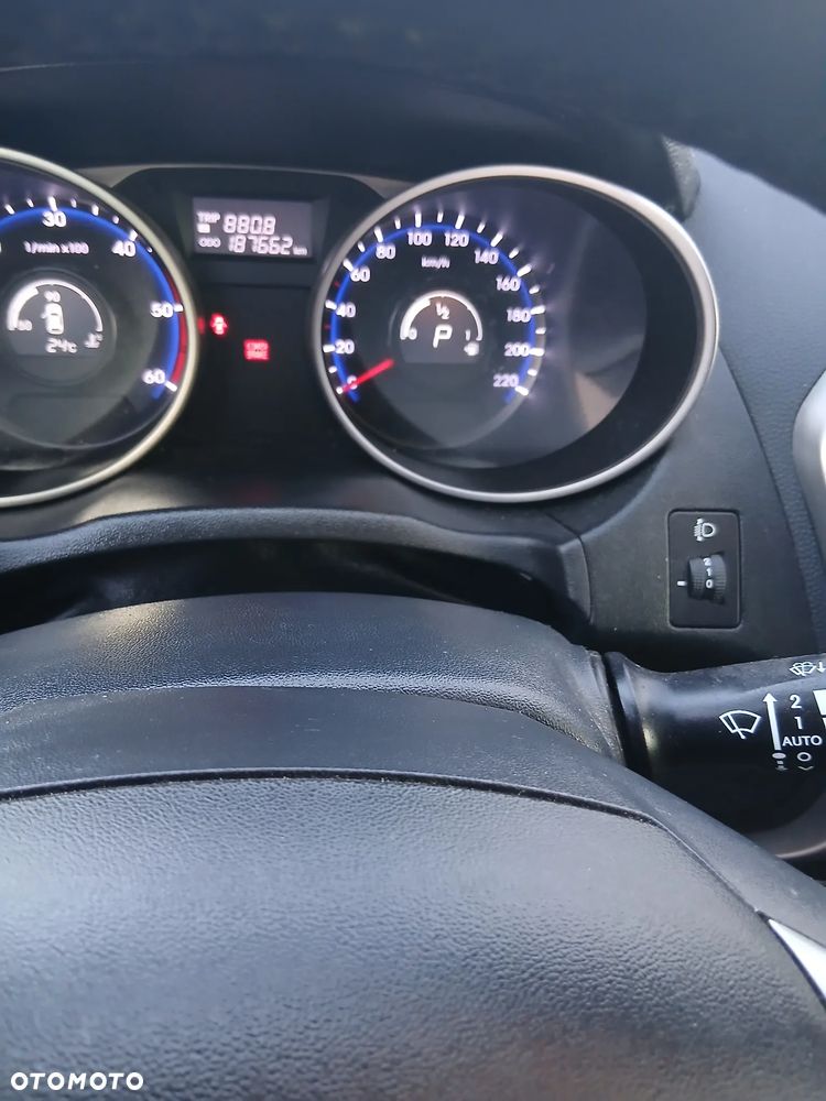 Hyundai ix35 - 9