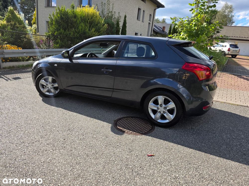 Kia ProCeed 1.4 Comfort + - 26