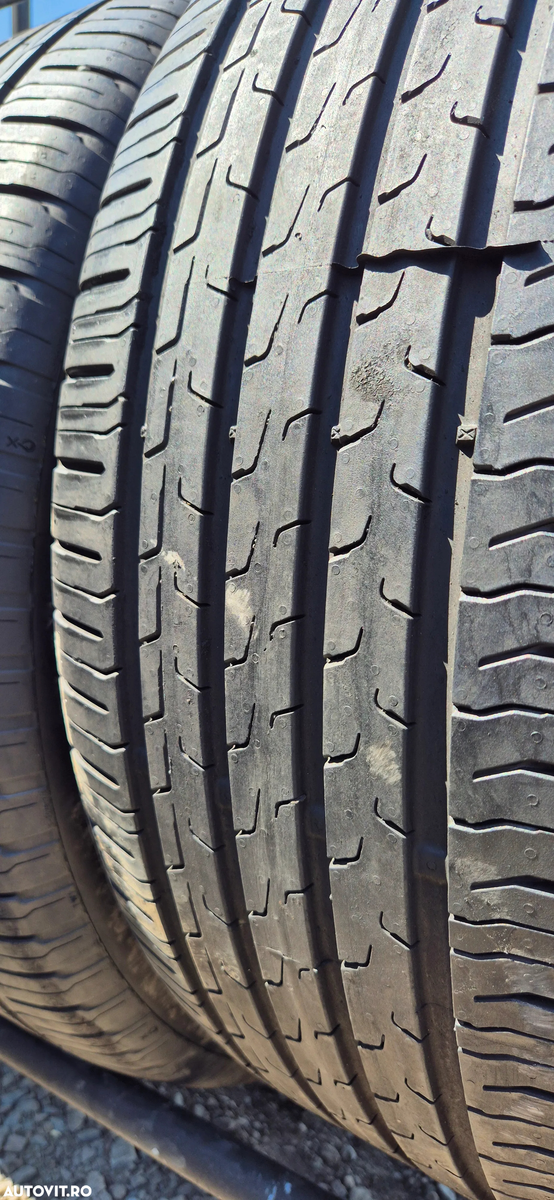 225 45 19 Continental - 3