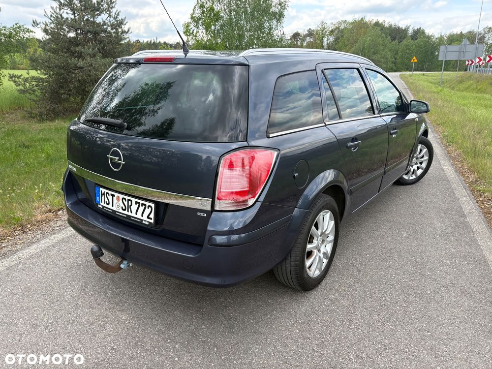 Opel Astra 1.6 Color Edition - 8