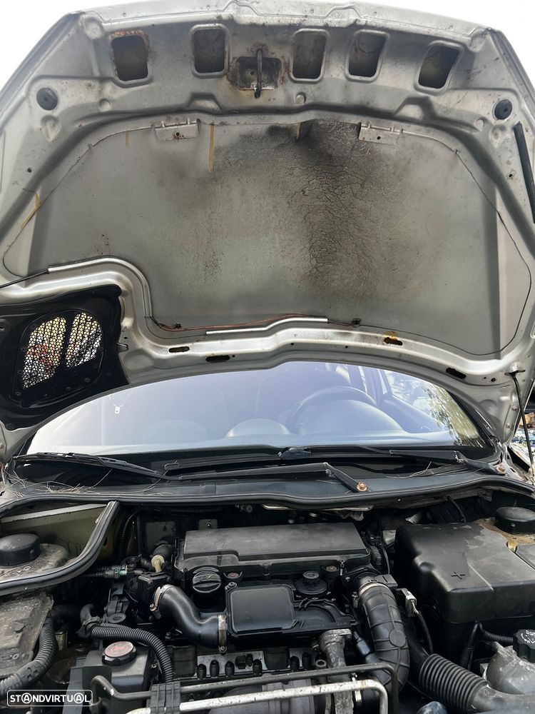 Peugeot 206 1.4 HDi XT - 13