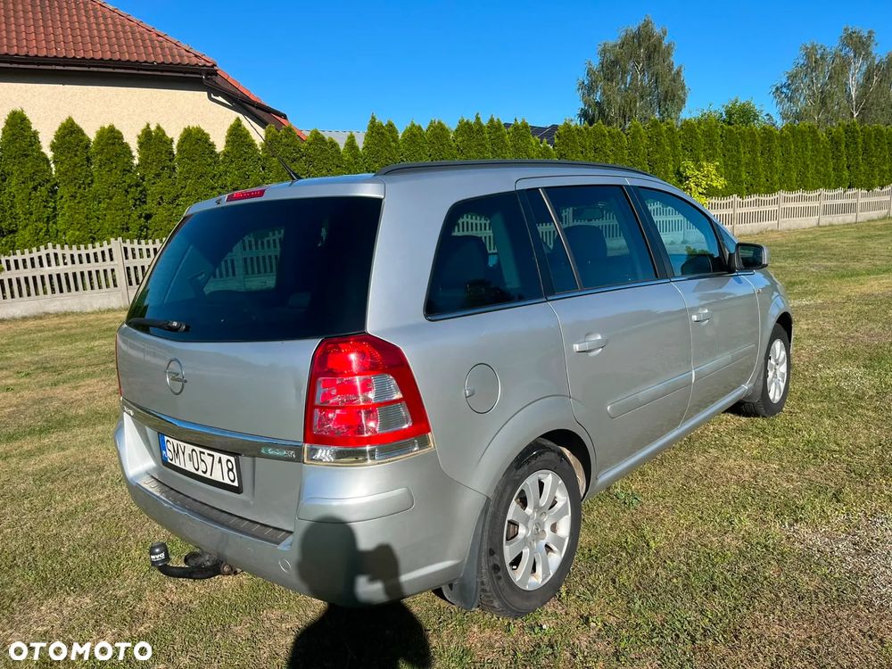 Opel Zafira 1.6 Enjoy EU5 - 4