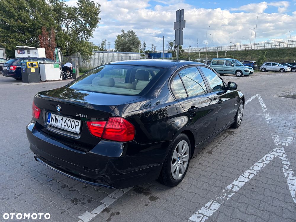 BMW Seria 3 316i - 7