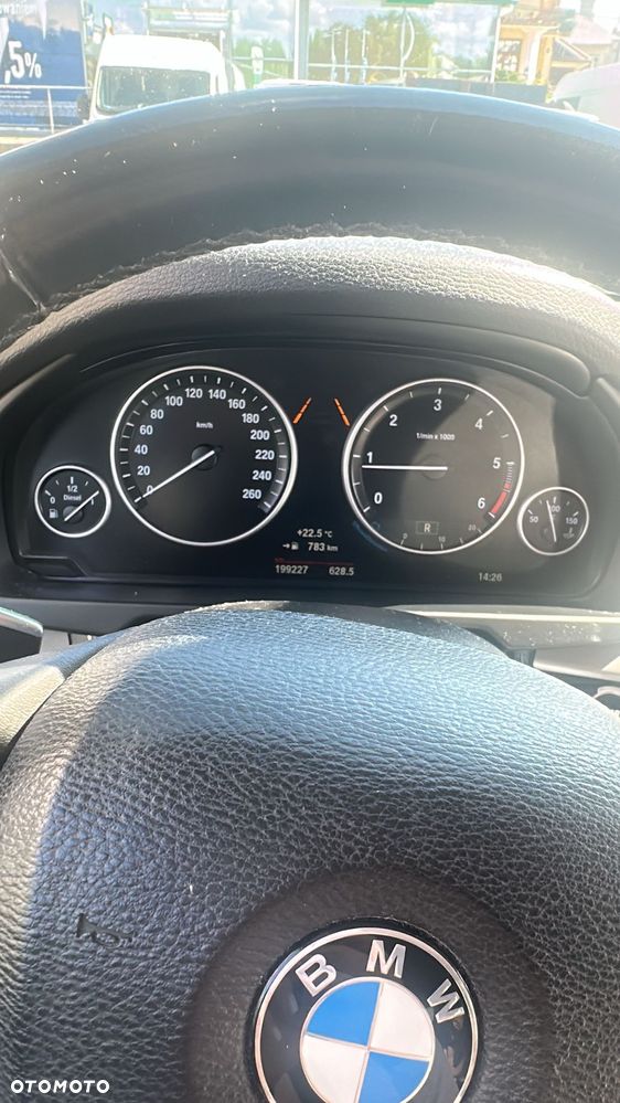 BMW X5 xDrive25d - 9
