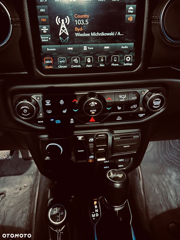 Jeep Wrangler Unlimited 2.0 Turbo PHEV 4xe Sahara - 24