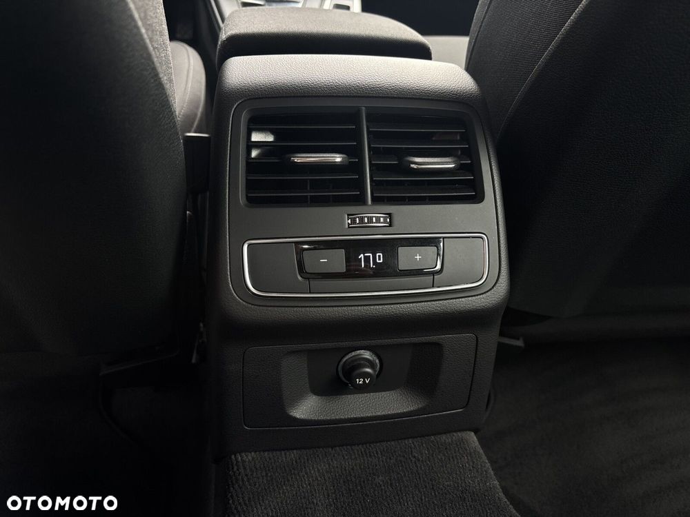 Audi A4 Avant 40 TFSI mHEV S Line S tronic - 22