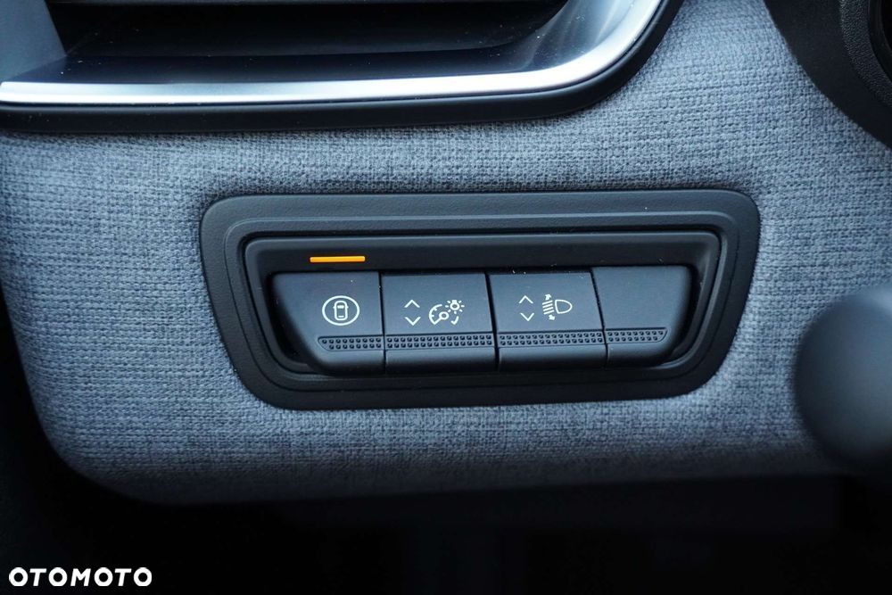 Renault Clio 1.0 TCe Evolution - 11