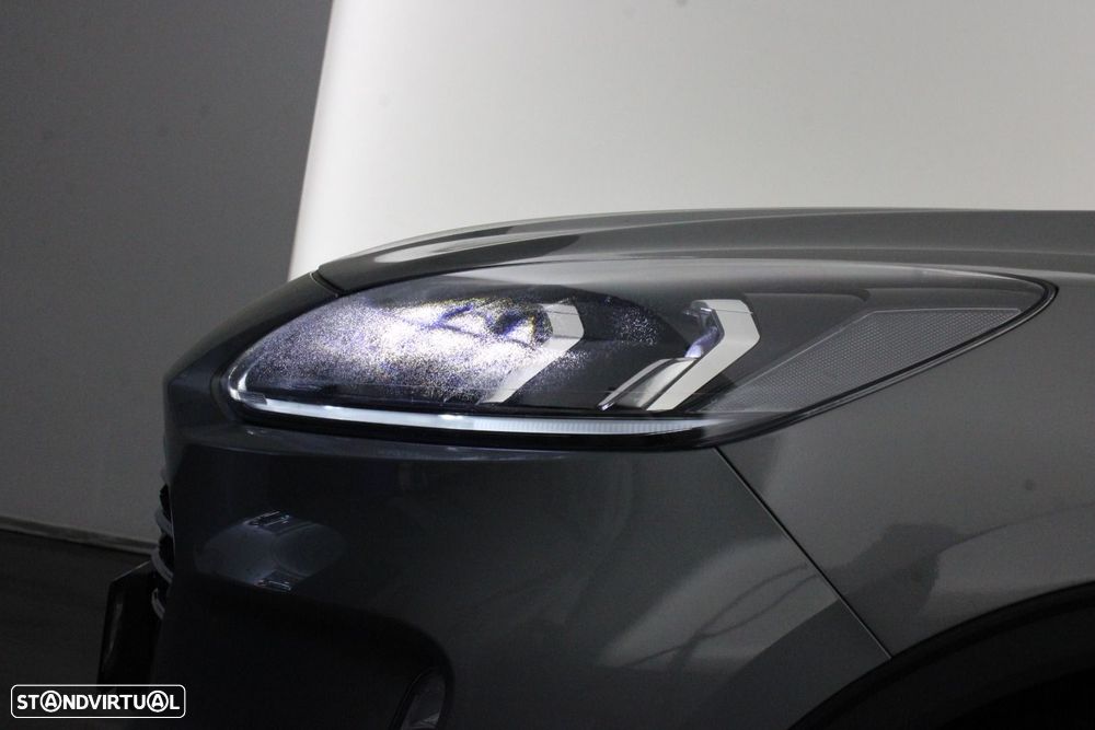 Ford Kuga 1.5 TDCi EcoBlue Titanium — fotografia 32