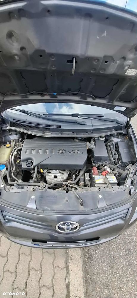 Toyota Auris 1.33 VVT-i - 14