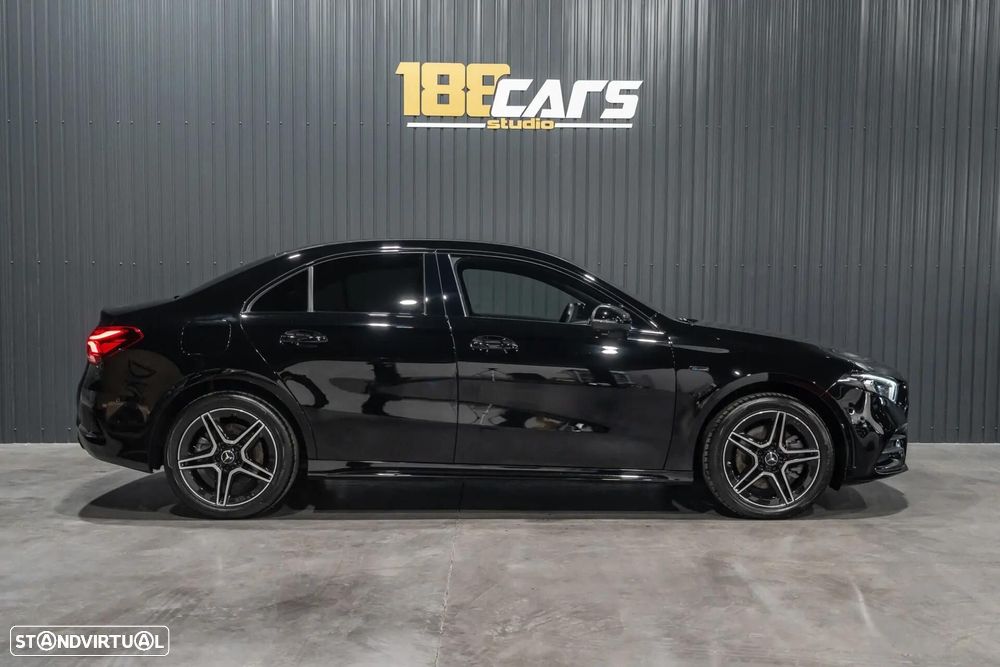 Mercedes-Benz A 250 Limousine e 8G-DCT AMG Line - 5