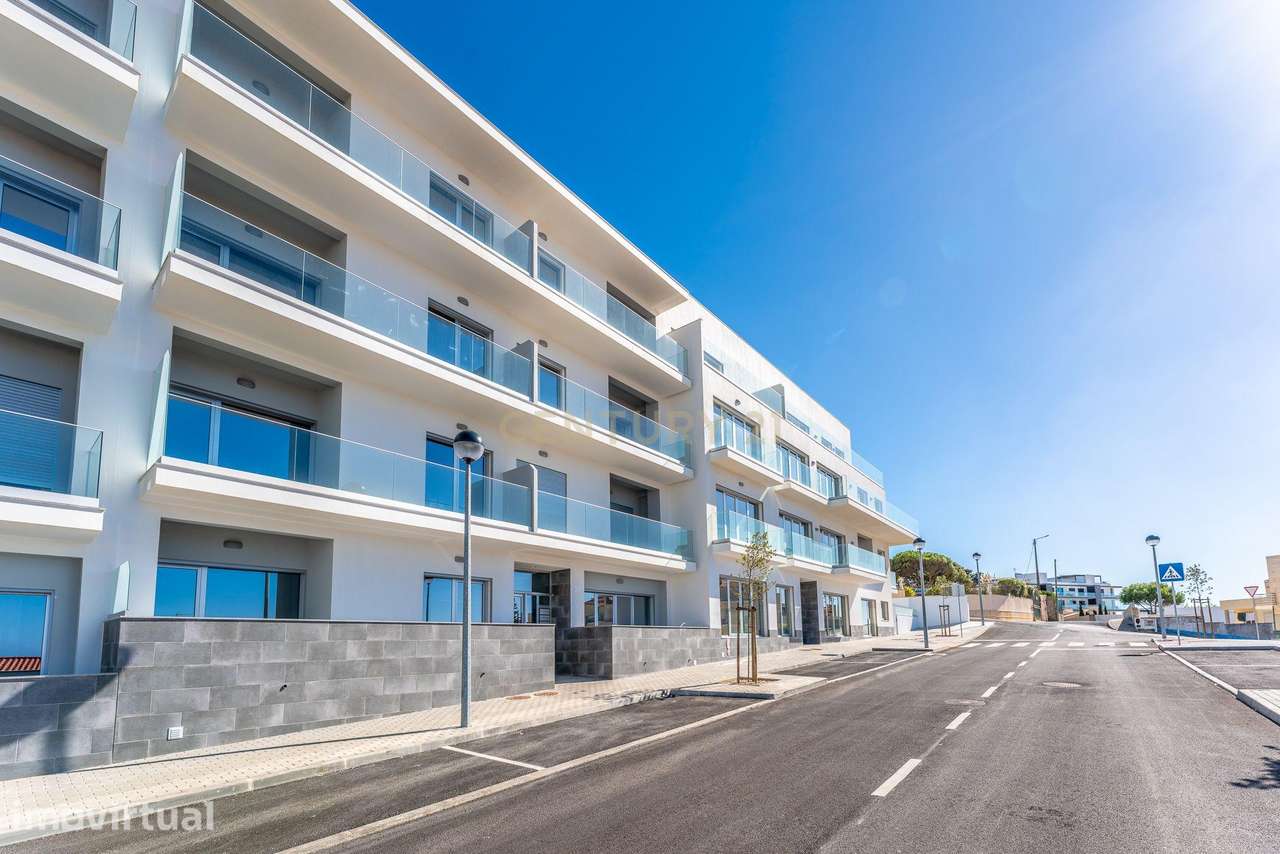 Apartamento T2 com Vista Mar no Coração da Vila — Onde o Mar é Mais Az - Grande imagem: 4/37