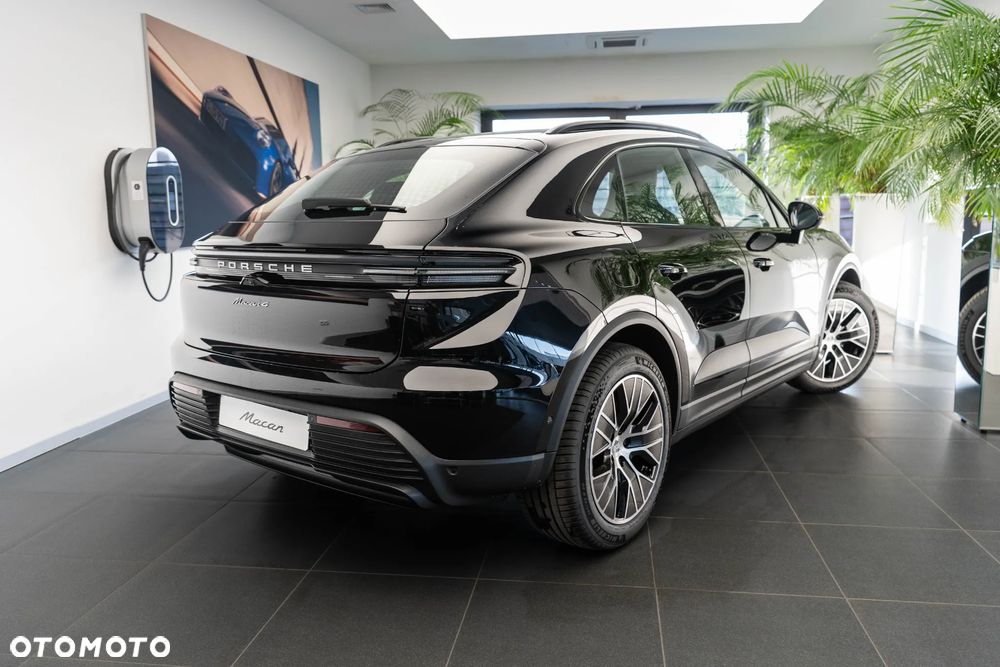 Porsche Macan - 27